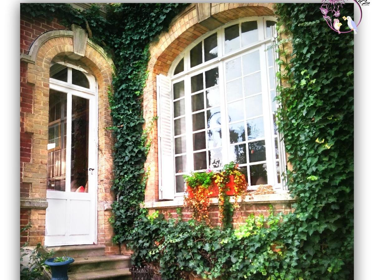 Le Sous-Bois B&B Moyenneville  Exterior photo